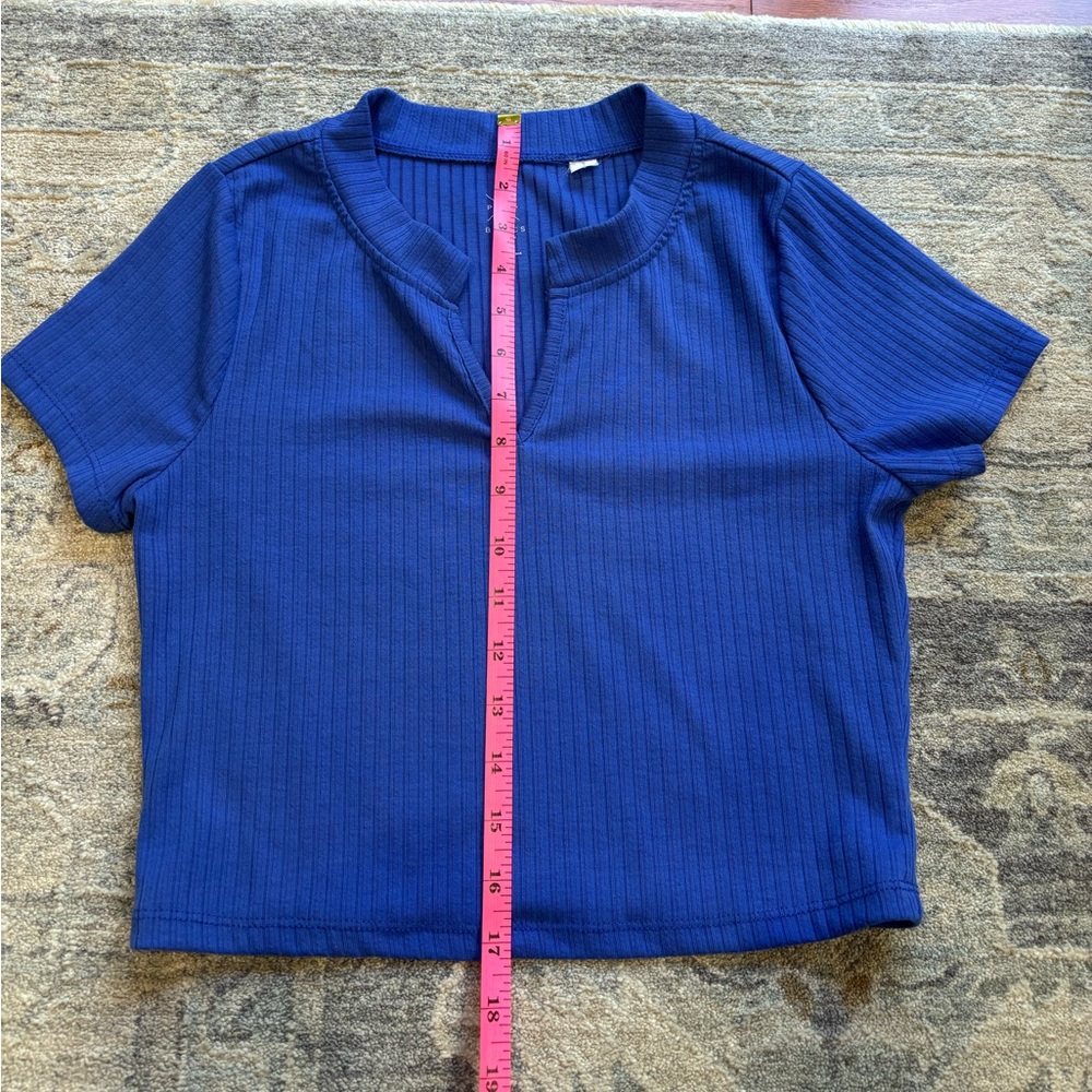 PacSun Cropped Top - Picture 3 of 6